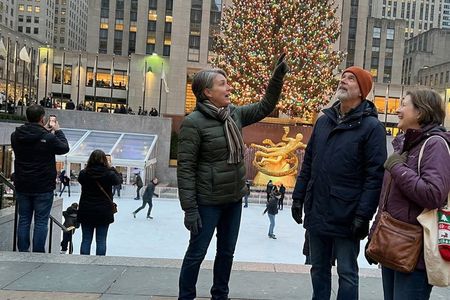 Private Walking Tour in New York Christmas Lights