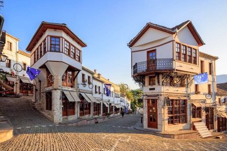 Gjirokaster Old Town, Blue Eye & Lekursi Castle Day Tour