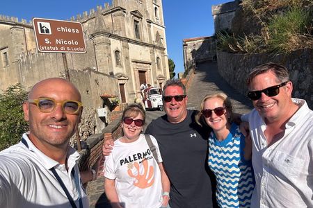 THE PADRINO TOUR - Savoca and Forza d'Agrò aboard the Vintage 80's Minibus