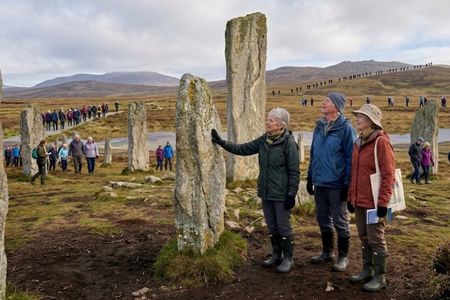 Private Walking Tour in Callanish Stone Circles Heritages