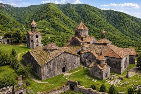 Tbilisi to Armenia Private Day Trip : Haghpat ,Sanahin & Akhtala