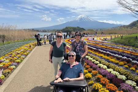 Barrier-Free Private Mt. Fuji Tour for Wheelchair Users