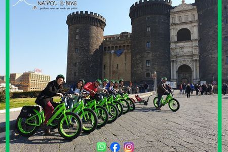 Guided tour of Naples by FAT electric bike