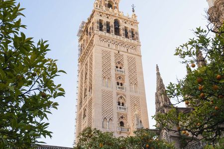 Seville Cathedral and Giralda Entry Tickets with Audio Guide