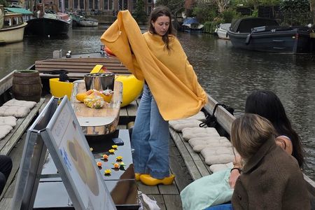 Amsterdam Clog Boat! Silent drive. Original boat ride...