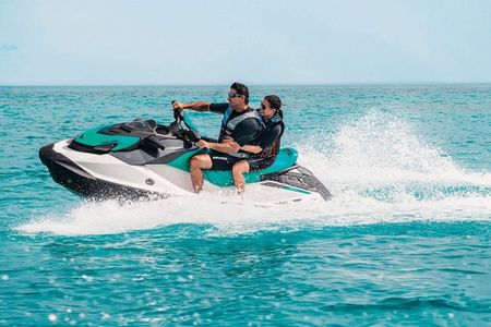 Fuengirola: Alquiler Jet ski 30 min / 1 hour