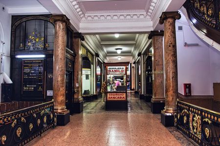 Cinematic Photo Companion Experience in Buenos Aires
