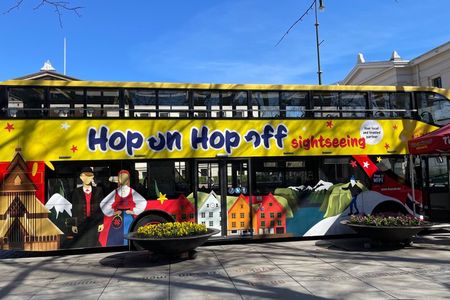 Oslo: 24 hours Hop-On Hop-Off Sightseeing Bus Ticket Gray Line