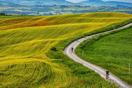 Crete Senesi: eBike Tour Virtual-guided