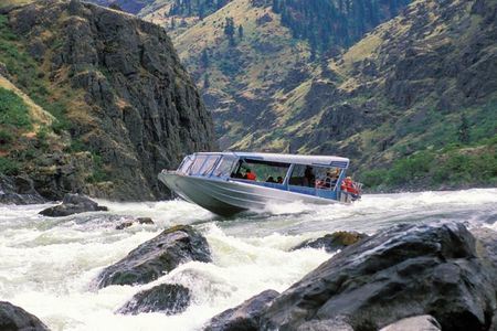Full Day Jet Boat Tour in Hells Canyon