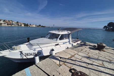 Zadar: 3 Islands Boat Tour with Unlimited Rosé wine & SUPs