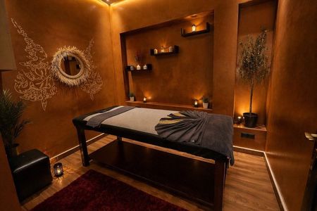 Marrakech : traditional hammam and massage with hotel transfers