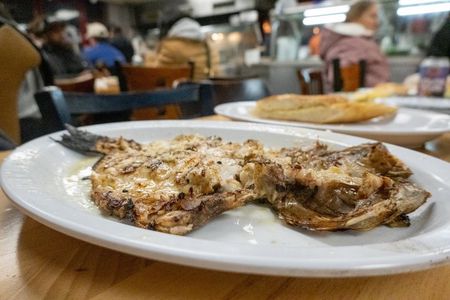 Astoria Queens Guided Food Tour: Global Bites and Hidden Gems