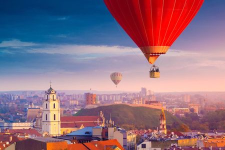 Hot Air Balloon Flight Over Vilnius or Trakai(transfer included)