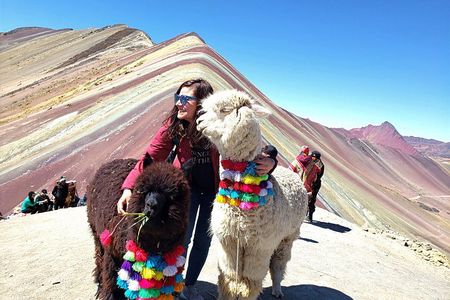 Rainbow Mountain Day Hike from Cusco with Lunch