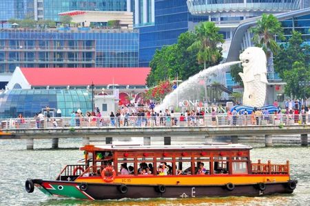 Singapore River Cruise Tour with E-Tickets
