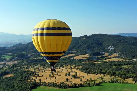 Balloon Ride over Catalonia with optional Pick-up from Barcelona