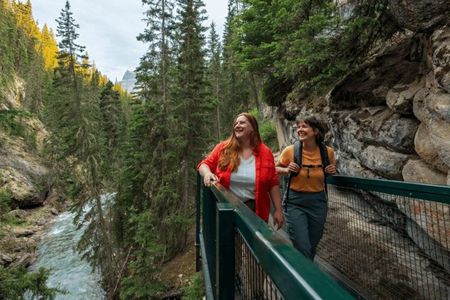 Hike Johnston Canyon, Visit Moraine Lake, Lake Louise & Banff