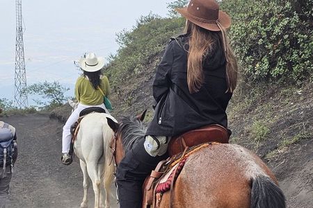 Epic Pacaya Volcano Horseback Tour w/ Pizza & Marshmallows