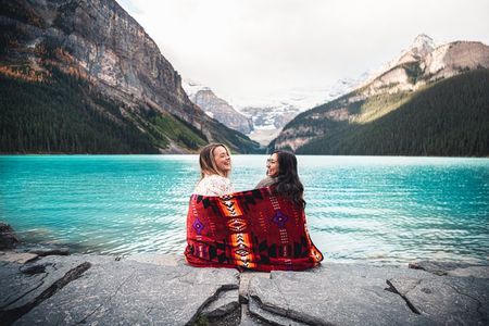 Afternoon Lake Louise Moraine Lake Tour from Canmore