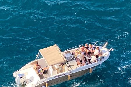 Polignano by boat excursion of groups with aperitif