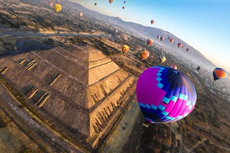 Hot Air Balloon Flight in Teotihuacán