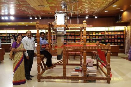 From Pondicherry: Day Tour to Mahabalipuram and Kanchipuram