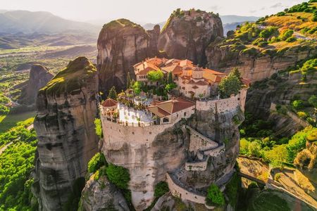 5 Days Private Tour: Meteora - Delphi - Olympia & Argolida