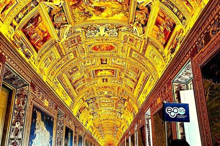 Skip the Line: Vatican Museums, Sistine Chapel & St. Peter Tour