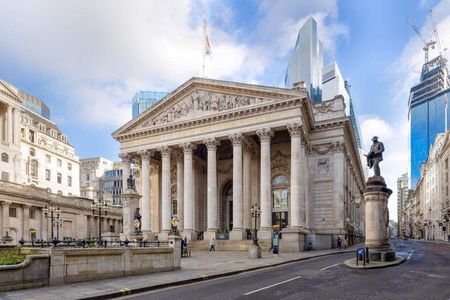 Private London Financial District Walking Tour: City of London