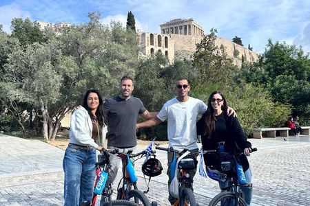 Athens: Mythology Family Friendly Tour and Best Ice Cream Stop