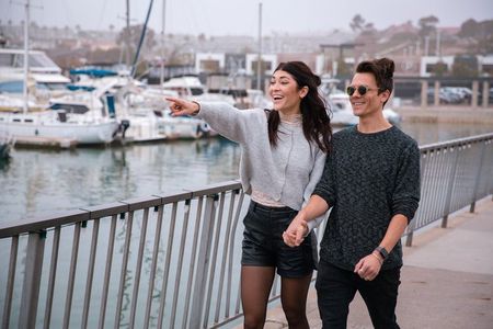 Dana Point Walking Tour & Photoshoot: Harbor or Bluff Top Trail