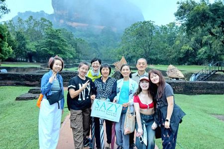 Sigiriya Day Trip from Colombo: Lion Rock, Dambulla Cave Temple