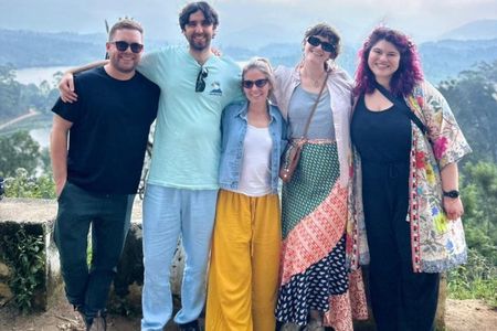 8-Day Kerala Tour Package with Private Transfers & Stay