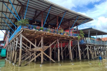 Homestay, Walking Tours, Cooking class, Boat Tours, ...