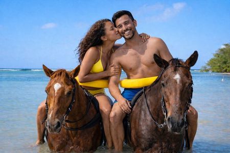 Ocho Rios Sunset Champagne Horseback Riding and Ocean Swim