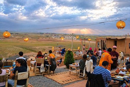 Marrakech:Agafay Desert Overnight with Sunset Quad Bike & Dinner