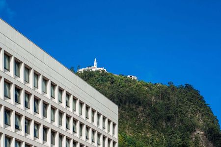 La Candelaria, Monserrate, museums— tickets and a guide included