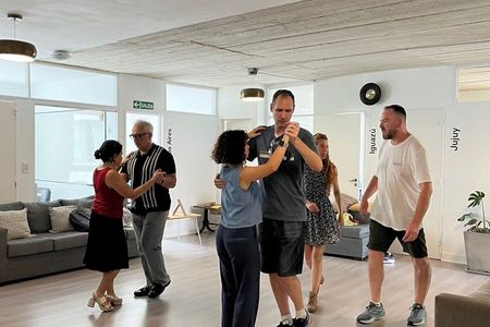 Tango Lessons in Buenos Aires - Vamos Academy