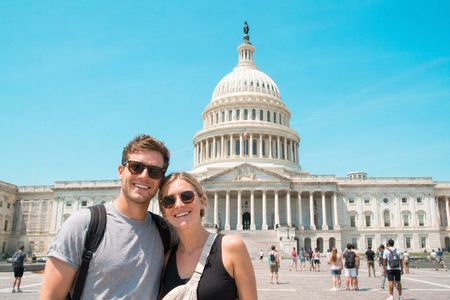 Small Group Washington DC City Landmarks, Monuments Half Day Tour