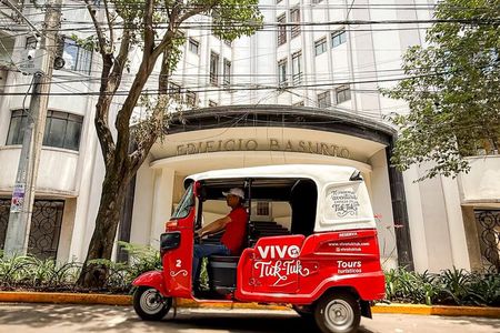 Tuk Tuk Tour of Rome and Condesa on CDMX