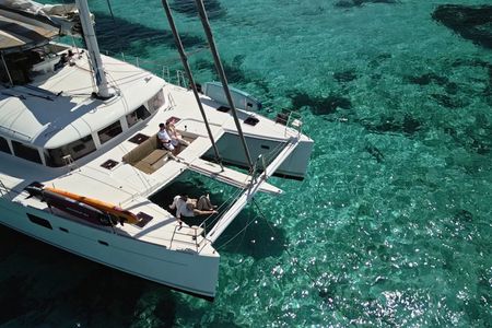 Κissamos Balos and Gramvousa Catamaran Cruise with Meal