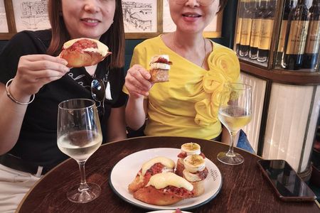 San Sebastian: Icon Pintxos & Hidden Local Flavors