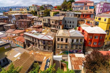 Valparaiso & Casablanca Wine Tour: Private Day Trip from Santiago
