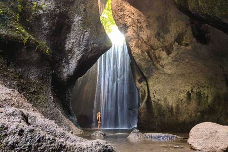 East Bali Tour: Mother Temple, Penglipuran and Tukad Cepung