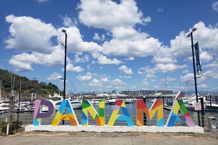 Panama Canal + City tour