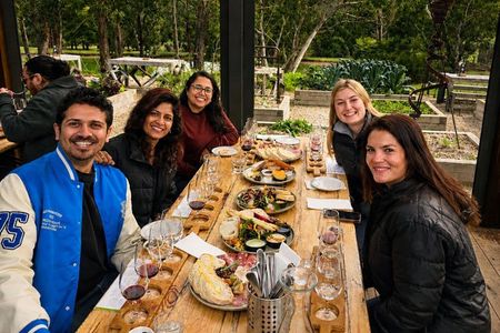 Mornington Peninsula Small Group Winery Tour with Lunch