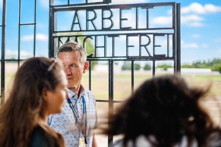 Sachsenhausen Concentration Camp Bus Tour in English from Berlin