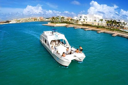 Cap Cana Catamaran, Beach Club Lunch and Cenote Tour
