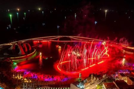 Phu Quoc Experience Kiss of the Sea Show